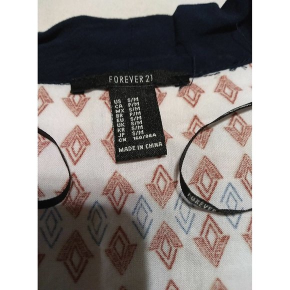 Forever 21 Oversized Open-front Kimono. - Picture 5 of 9